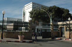 السفارات عربية لا تؤمن عمالها