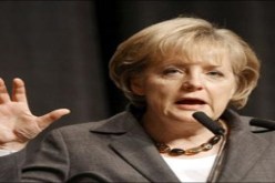 ميركل: نرفض قبول إفلاس اليونان