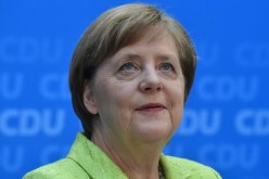 هذه احتمالات الرعشة التي تعاني منها المستشارة الألمانية