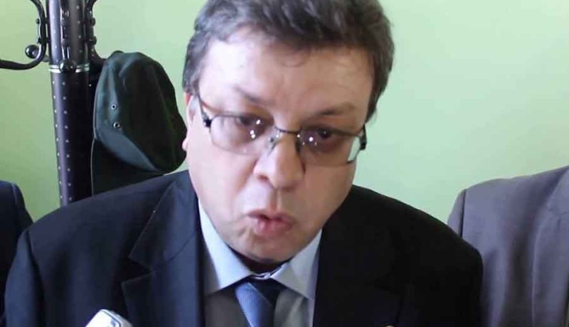 مقداد.. «جا يكحلّلها عماها»!