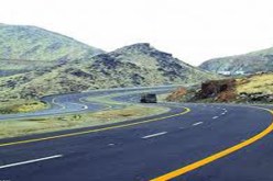 انجاز مرتقب لمشروع لازدواجية الطريق الوطني في مستغانم