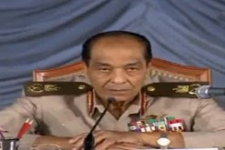 المشير طنطاوي يبحث مع القادة السياسيين والأمنيين تداعيات أحداث بورسعيد