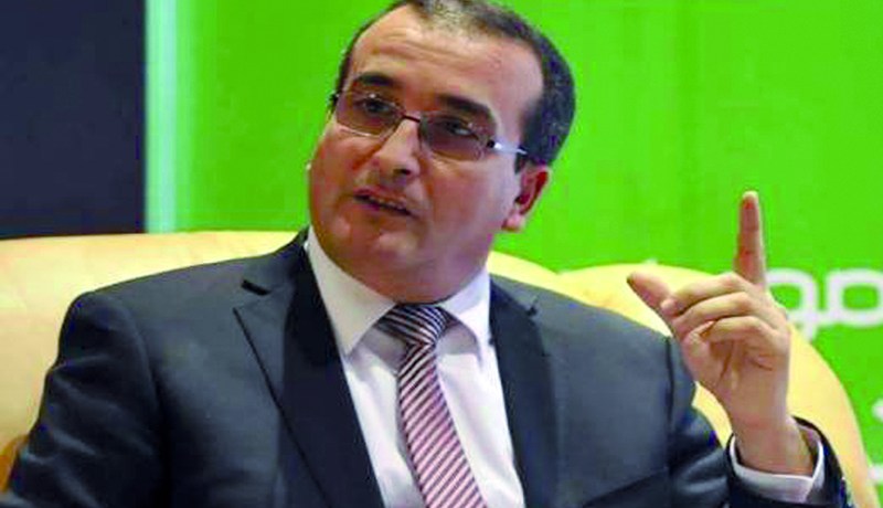 سعد دامة المدير العام لـموبيليس يزور الخضر ويدعمهم قبل 11 يوما عن الكان
