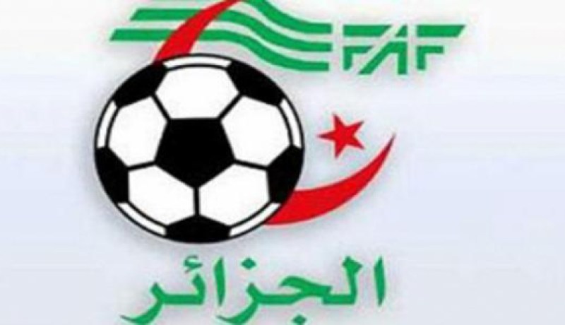 تسوية رزنامة الرابطة المحترفة الأولى لكرة القدم