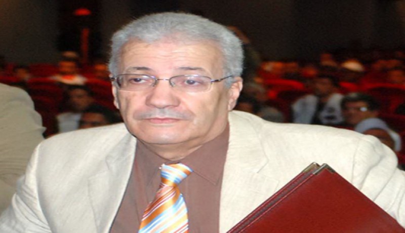 محمد السعيد‮ ‬يتبرك بالجمعة