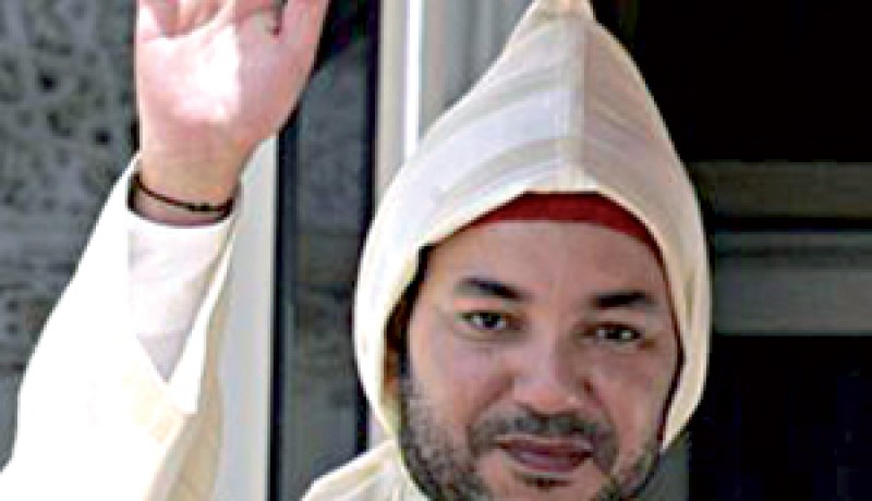 محمد السادس يلغي تقبيل اليد