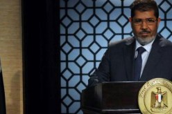 منع الرئيس مرسي وعدة قيادات من الاخوان المسلمين من السفر