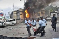 مقتل 7 في انفجارين داخل مطعم بمقديشو الصومالية