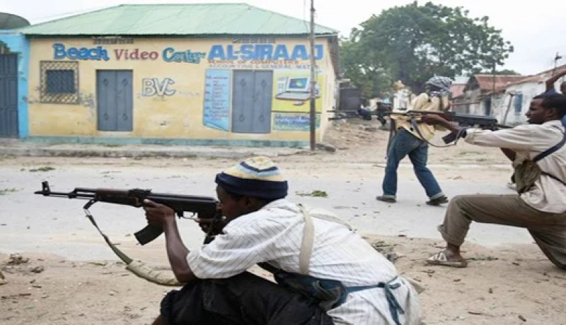 قاعدة منظمة الأمم المتحدة تتعرض لهجوم بمقديشو