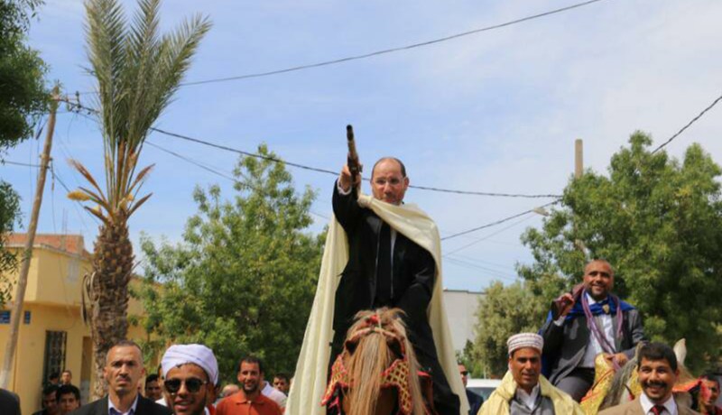 مقري يهدد من لا ينتخبه بـالموكحلة والكابوس