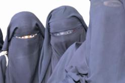 فرنسي يعرض عقاراته للبيع للتكفل بدفع غرامات المنقبات