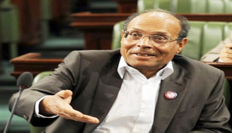 الرئيس التونسي الجديد يتسلم مهامه رسميا من الرئيس السابق فؤاد المبزع
