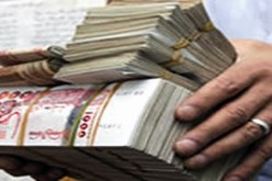 شيخ في‮ ‬الستين‮ ‬يسرق ‮57 ‬مليونا من سيارة مقاول بسطيف