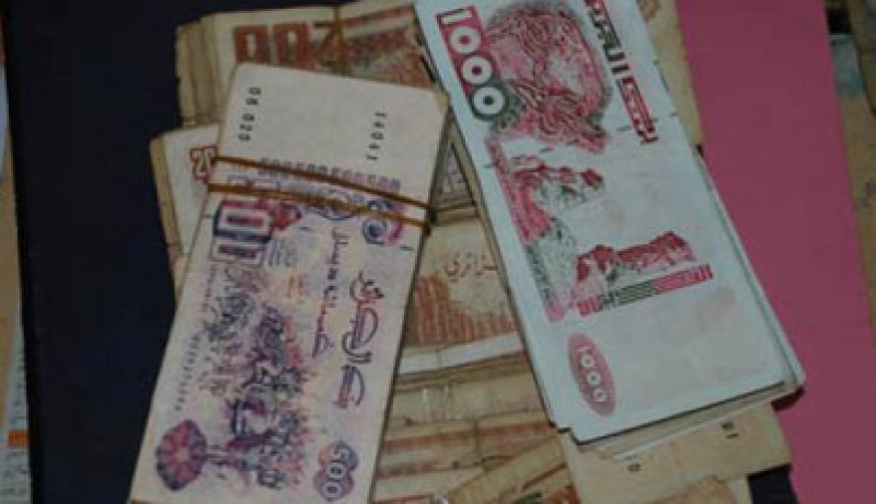 الورقة النقدية من قيمة 2000 دج ستساهم في إنهاء أزمة السيولة النقدية