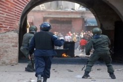 150جريح في اشتباكات بين الشرطة ومتظاهرين  بالمغرب