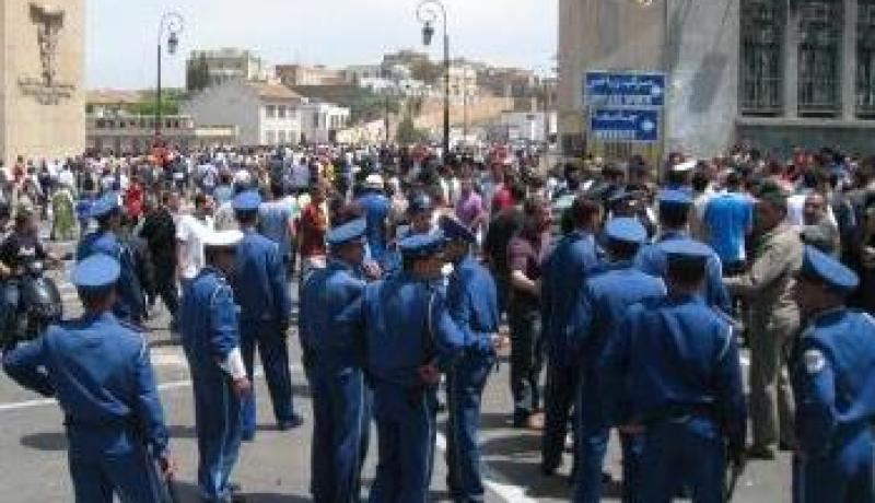 إصابة 4 أعوان شرطة واعتقال 26 متظاهرا في أعمال شغب بمستغانم