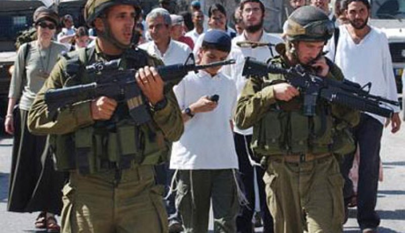 اخلاء 500 فلسطيني في الضفة الغربية لإجراء تدريب عسكري اسرائيلي