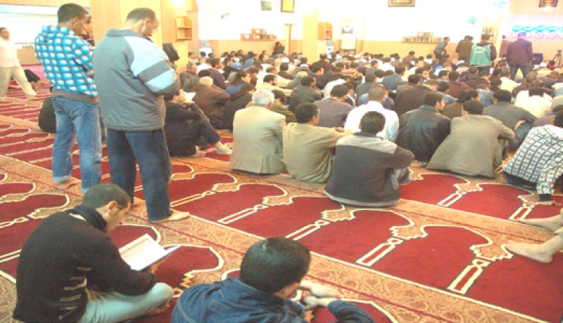 15 ‬مسجدا‮ ‬قطبا ‬للقضاء على فوضى الإفتاء