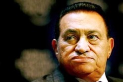 مبارك وزوجته ونجلاه يقيمون في القاعدة العسكرية في تبوك