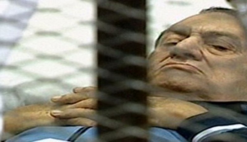 تأجيل محاكمة مبارك إلى يوم الخميس