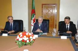 هيئة المشاورات تلتقي عددا من نقابات الصحة