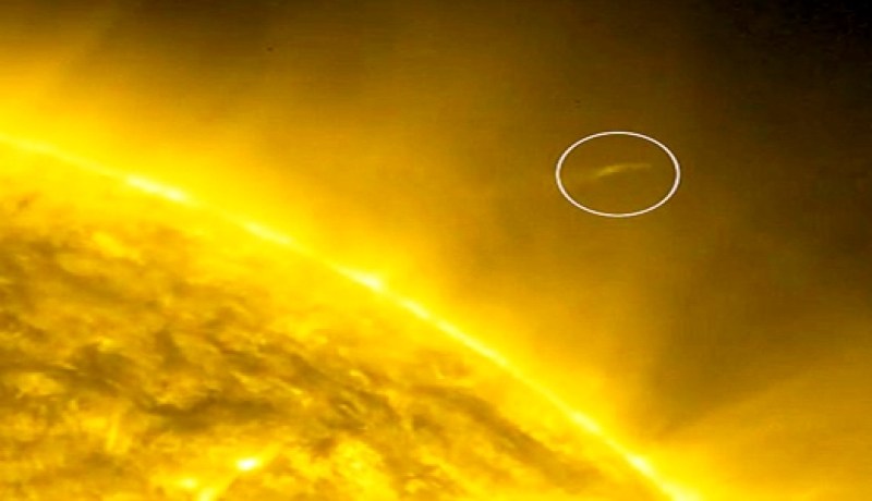 مذنّب‮ ‬ينجو من درجة حرارة فاقت المليون‮ ‬