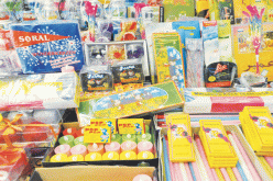 «التعامل مع تجار المفرقعات حرام والاقتراض منهم معصية»