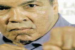 أسطورة الملاكمة محمد على يحتفل بعيد ميلاد السبعين