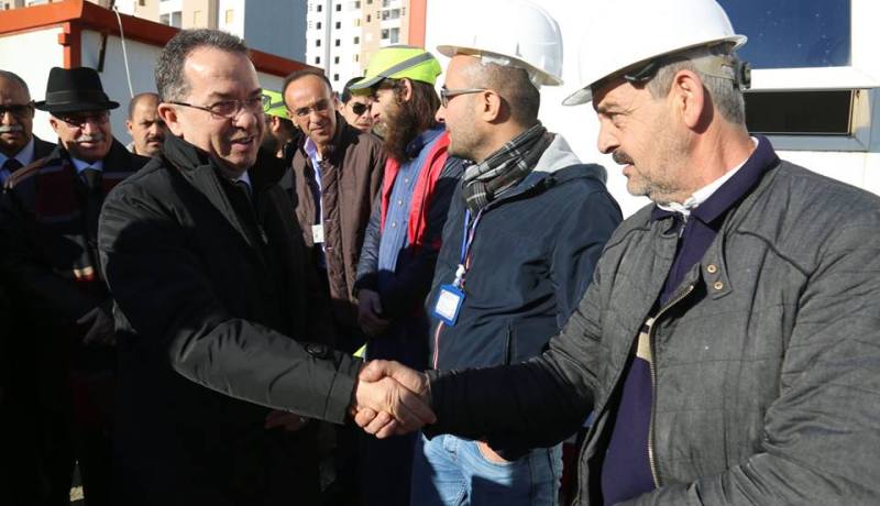 زمالي يدعو مسؤولي “أفنبوس” إلى احترام آجال انجاز 242 سكن بتيزي وزو