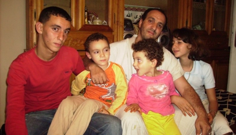 لصوص‮ ‬يقتحمون بيت مراد خان ويُفرغونه من كل محتوياته‮!‬