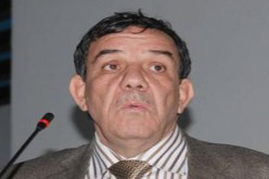 موسي تواتي يدعو إلى فتح المنافسة السياسية أمام المرأة