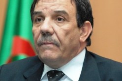 منتخبو ''الأفانا'' يحتجون أمام البرلمان للمطالبة بسحب قانون البلدية