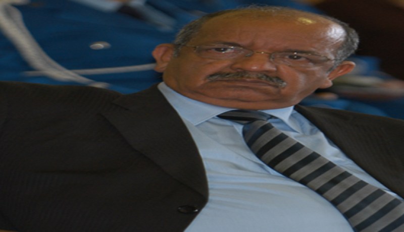 مساهل ضد سياسة‮ ''‬الديناصورات‮''..‬