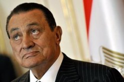 الجيش المصري يضع حسني مبارك تحت الإقامة الجبريـة