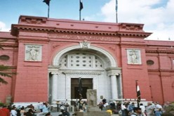 70 قطعة اثرية حطمها اللصوص خلال اقتحامهم المتحف المصري