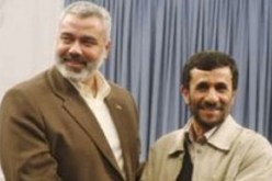 احمدي نجاد يهنئ هنية بالنصر ويؤكد له دعم إيران