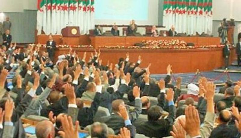 البرلمان يعتزم تعميق عمله التقييمي للسياسات العمومية