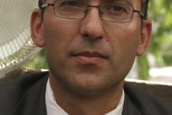 مسؤول فلسطيني يطالب المجتمع الدولي بتحمل مسؤولياته وردع الاحتلال الإسرائيلي