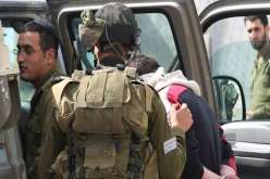 الكيان الصهيوني يعتقل 13 فلسطينيا خلال مداهمات في الضفة الغربية