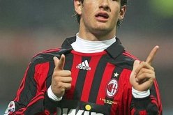 باتو يجدد التزامه بمواصلة المشوار مع ميلان
