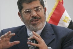 مرسي يشيد بدور المجلس العسكري