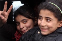 بالصور .. لاعب ببرشلونة يطلق حملة لإغاثة أطفال حلب