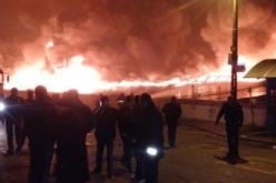 حريق يلتهم 250 محلا تجاريا بأحد أسواق أنقرة