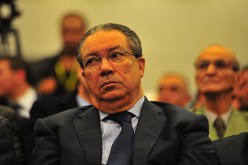 ناصر مهل يعرض خدماته