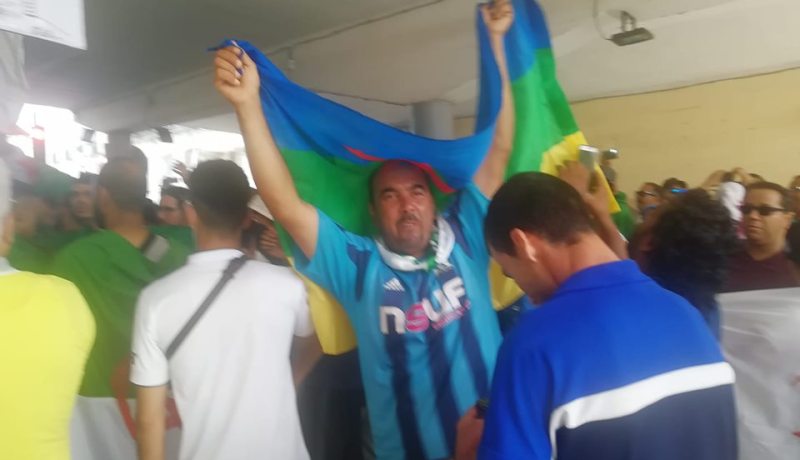 إلتماس 10 سنوات سجنا نافذا ضد متظاهر بالراية الأمازيغية في عنابة