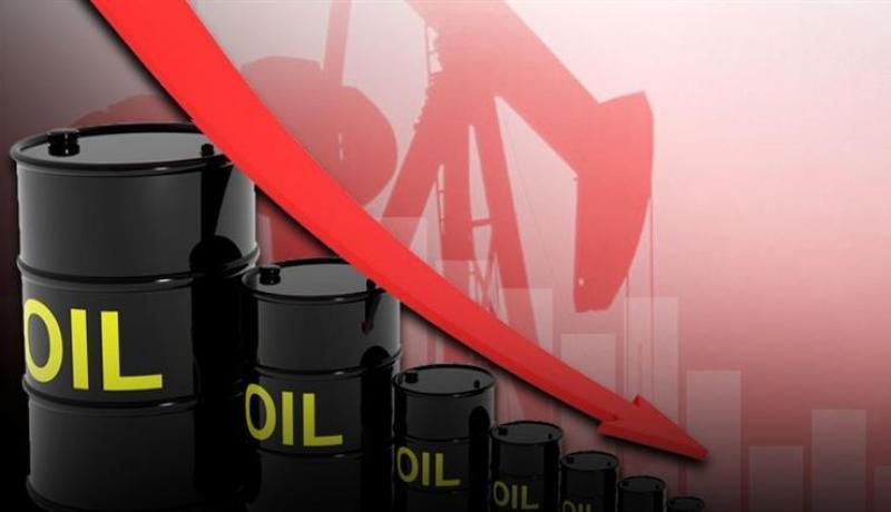 انخفاض أسعار النفط بنحو 2 بالمائة نتيجة زيادة مفاجئة للمخزونات الأمريكية
