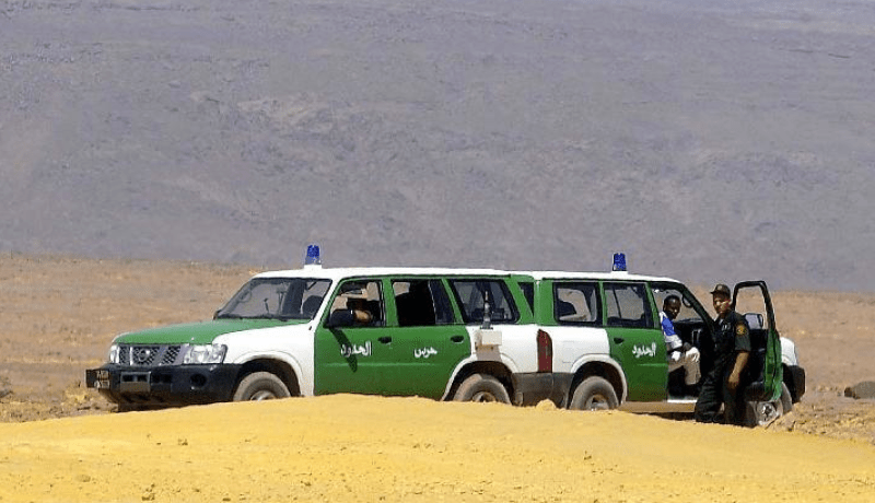 طوفان الأسلحة يغزو الحدود الجزائرية الليبية