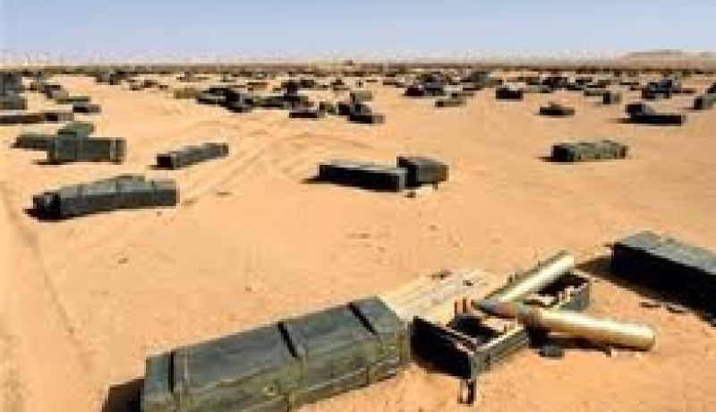 قوات الجيش بإيليزي تحبط محاولة تهريب صواريخ مضادة للطائرات على الحدود الليبية