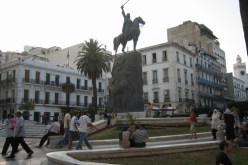 الأجر الشهري في الجزائر يرتفع إلى أزيد من 8 بالمائة سنة 2012