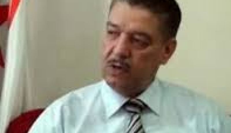 وزير الصحة ينفي وجود ندرة في لقاحات الرضع